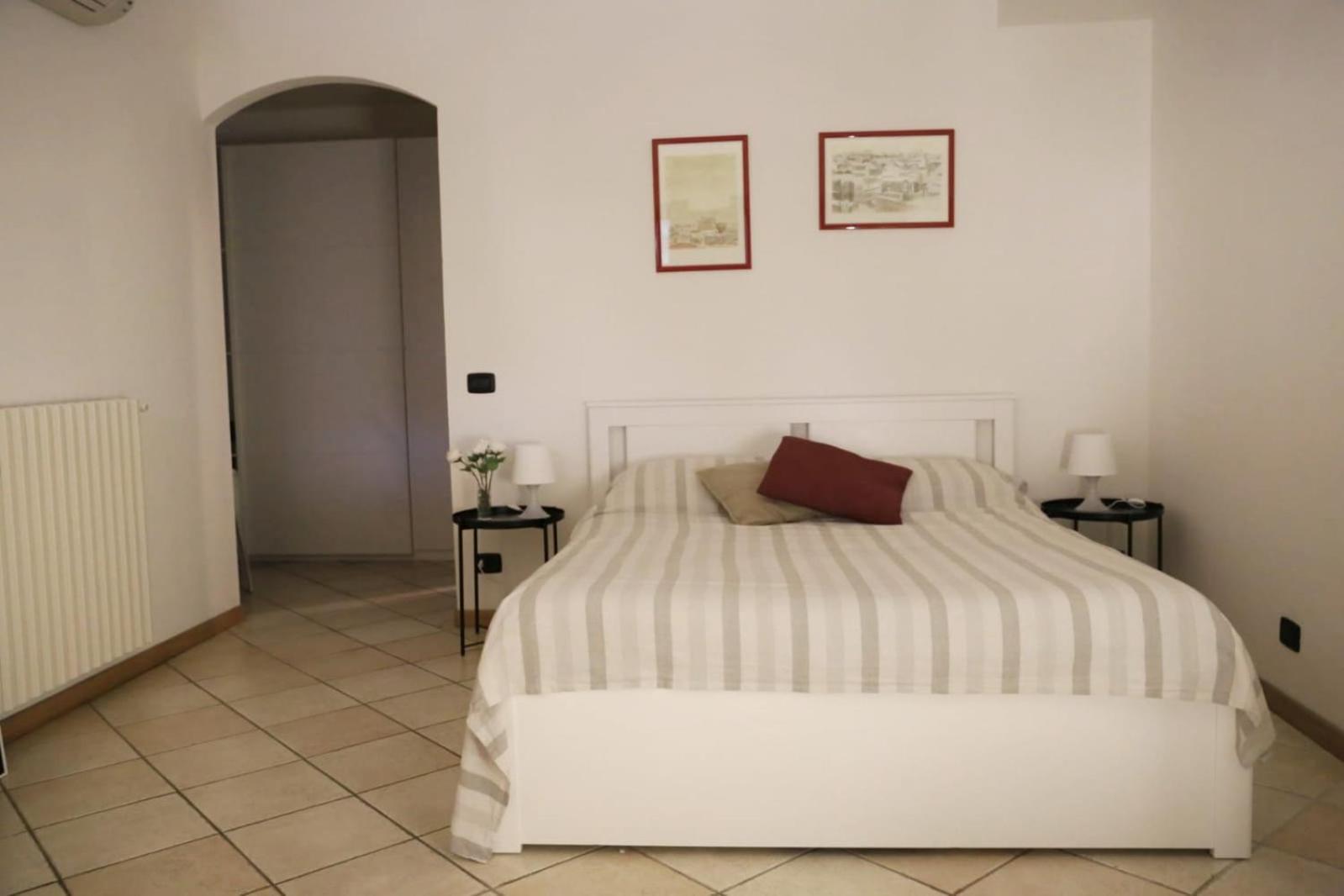 לינה וארוחת בוקר בולוניה Casa Emilia מראה חיצוני תמונה